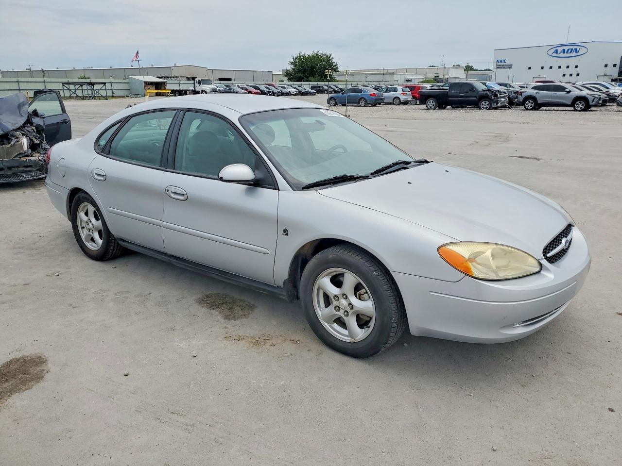 2002 Ford Taurus Ses Silver vin: 1FAFP55252G248483