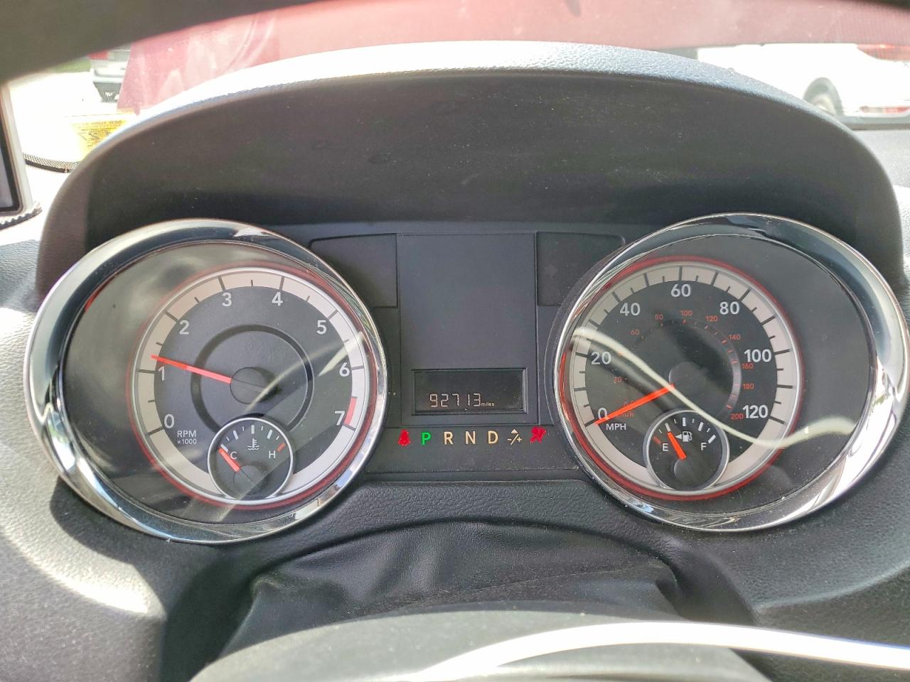 2014 Dodge Grand Caravan Sxt Burgundy vin: 2C4RDGCG1ER140536