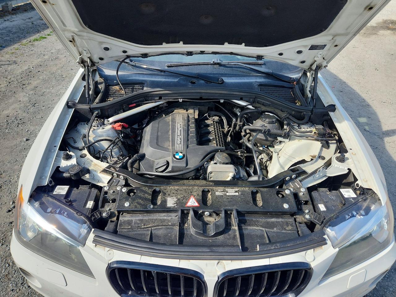 2014 Bmw X3 Xdrive35i Белый vin: 5UXWX7C59E0E81638