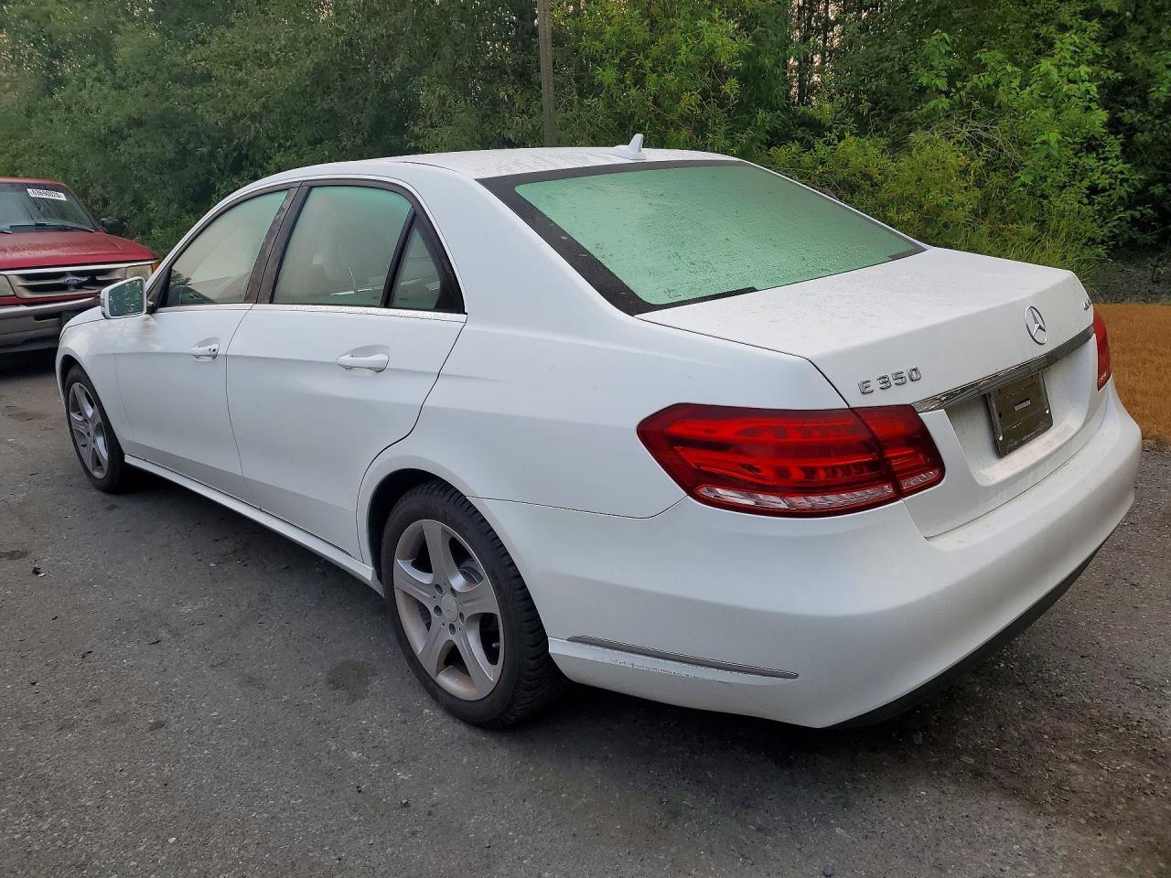 2014 Mercedes-benz E 350 4matic White vin: WDDHF8JB9EA773590