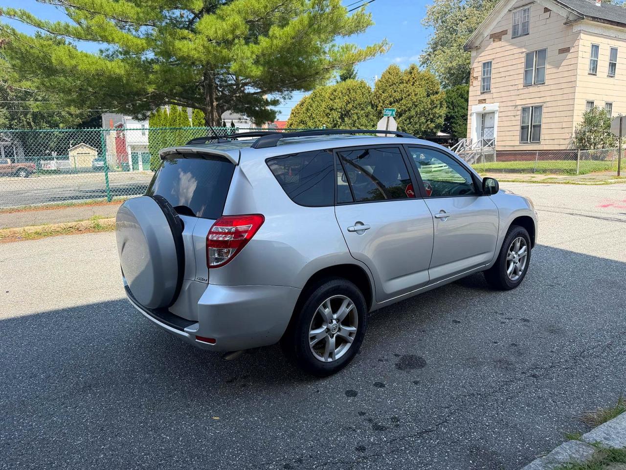 2011 Toyota Rav4 Base Gray vin: 2T3BK4DV8BW039854