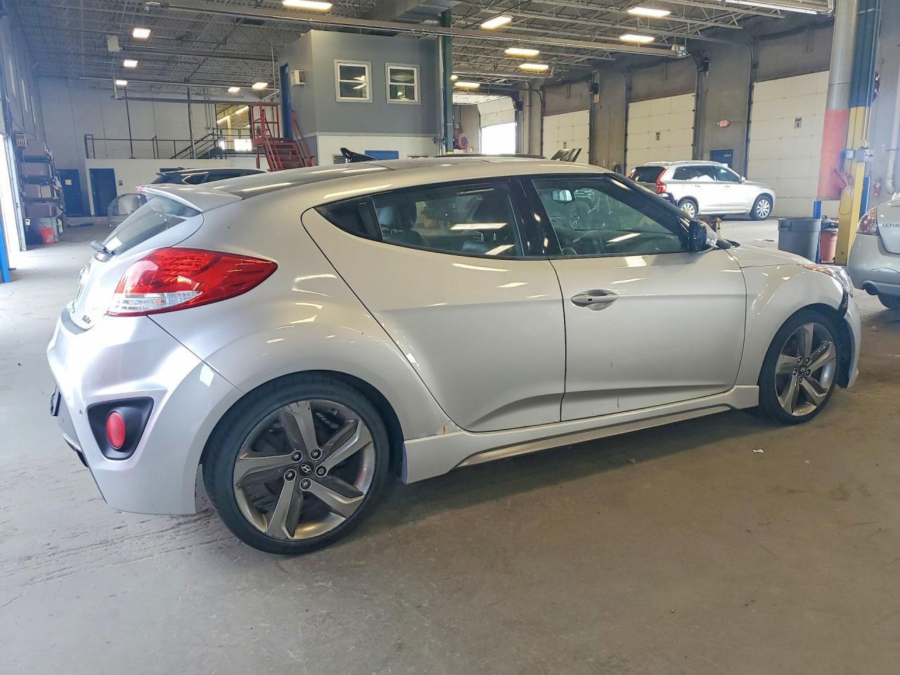 2013 Hyundai Veloster Turbo Silver vin: KMHTC6AEXDU083206