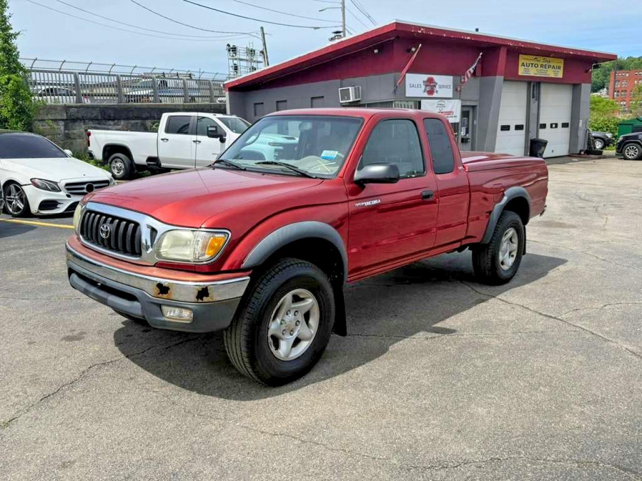 2002 Toyota Tacoma Xtracab Red vin: 5TEWN72N52Z895629