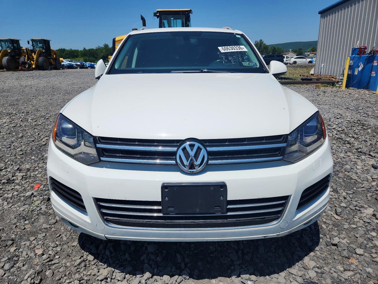 2012 Volkswagen Touareg V6 White vin: WVGEF9BP8CD010707