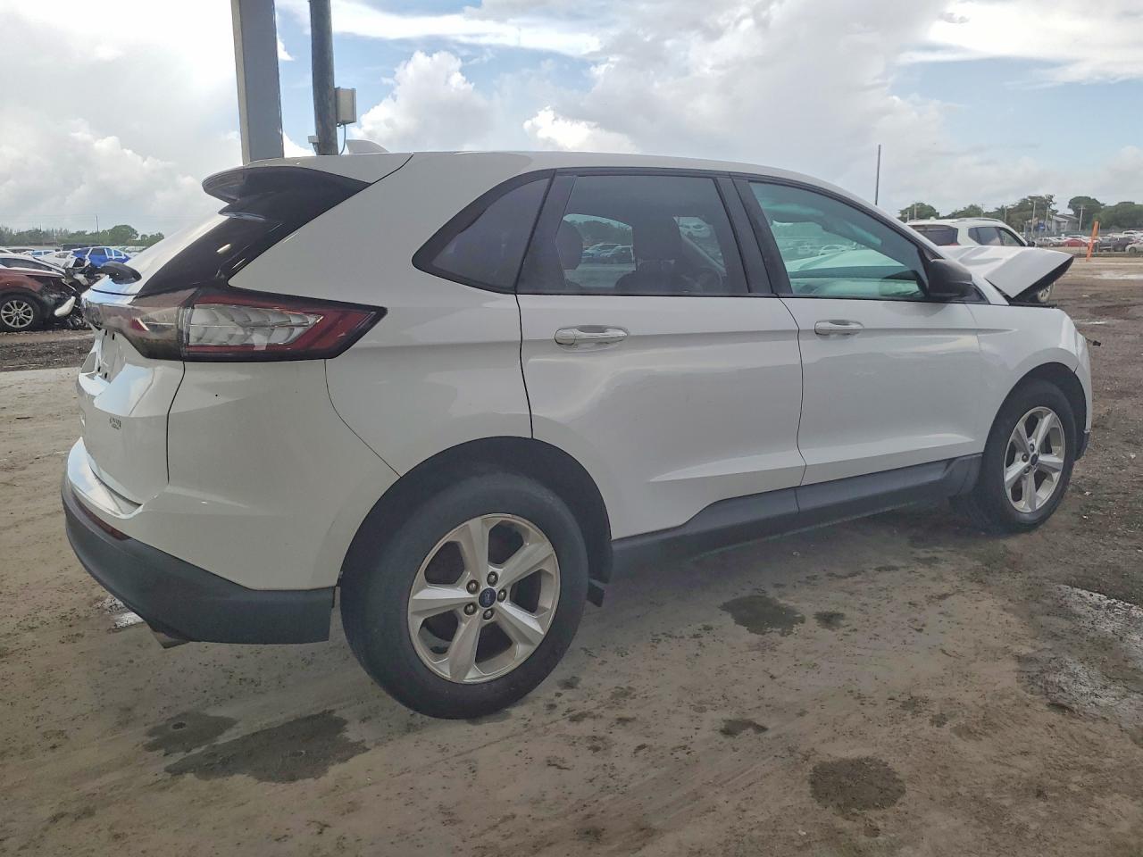 2015 Ford Edge Se White vin: 2FMTK3G88FBC22308
