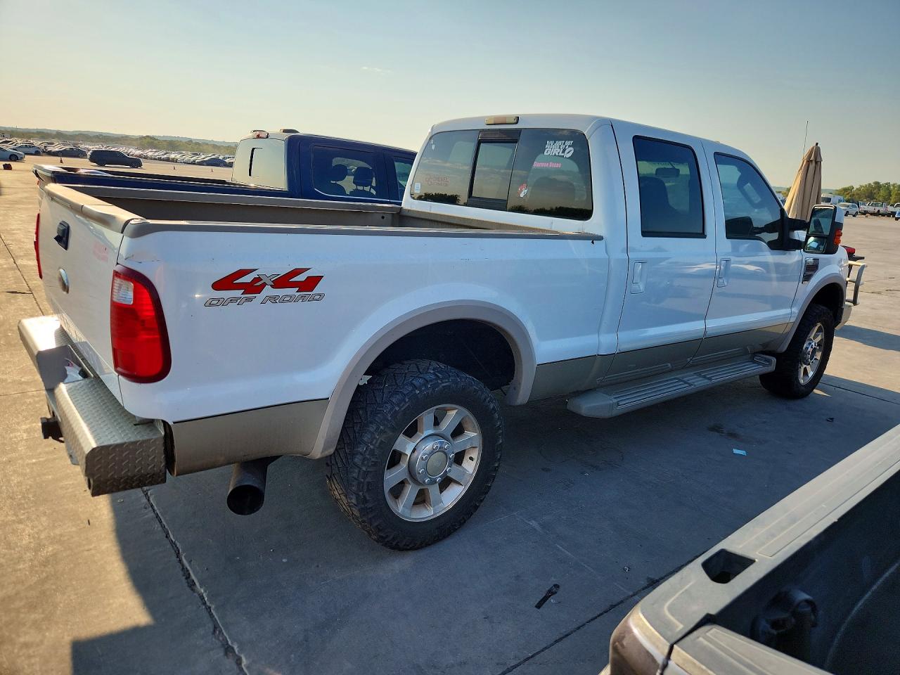 2009 Ford F250 Super Duty White vin: 1FTSW21R39EA73458