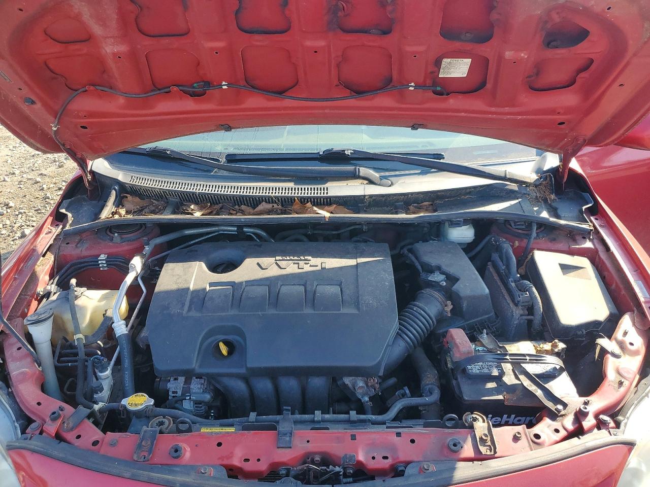 2011 Toyota Corolla S Red vin: 2T1BU4EE9BC633422