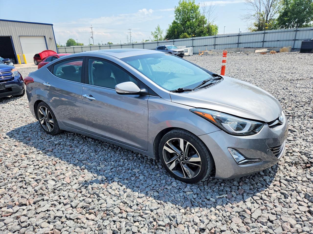 2014 Hyundai Elantra Limited Silver vin: KMHDH4AE2EU094048