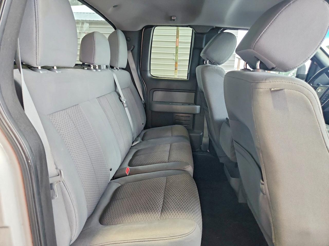 2012 Ford F150 Super Cab White vin: 1FTFX1CF2CFC55732