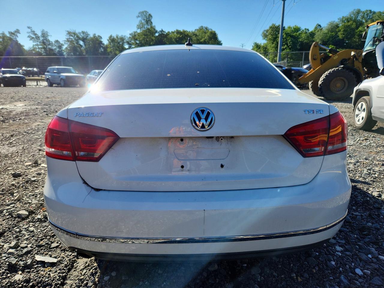 2015 Volkswagen Passat Se Белый vin: 1VWBT7A30FC005124