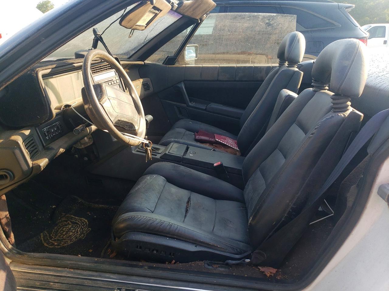 1991 Cadillac Allante White vin: 1G6VS3389MU127026