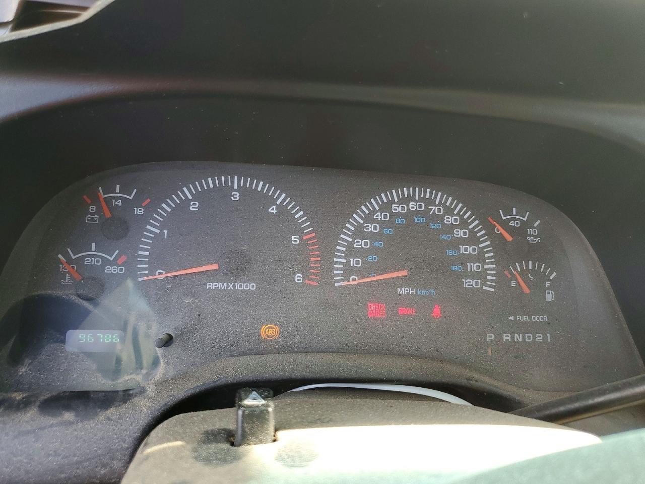 2000 Dodge Ram 2500 Silver vin: 3B7KC23Z7YG147669