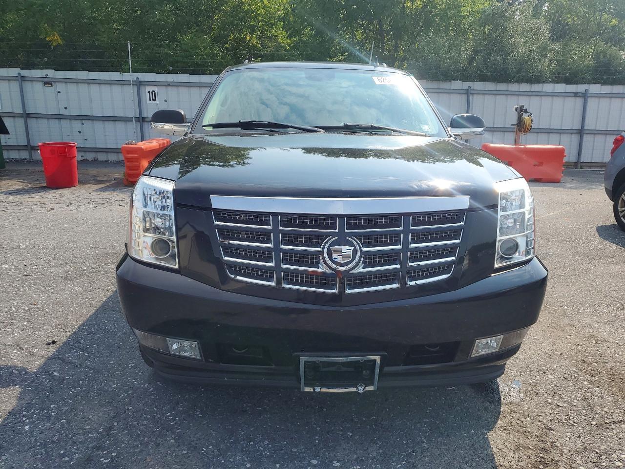 2007 Cadillac Escalade Esv Black vin: 1GYFK66887R430783