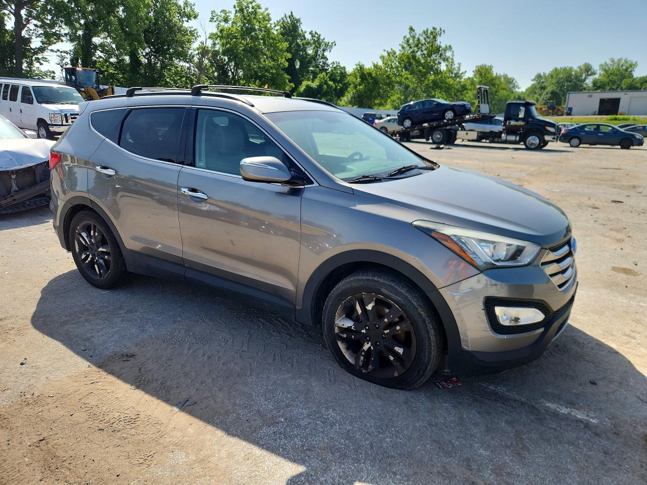 2013 Hyundai Santa Fe Sport 2.0t Gray vin: 5XYZU3LAXDG012657
