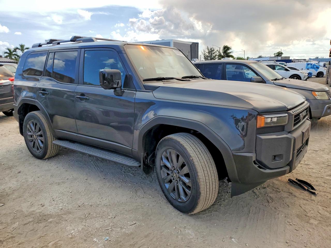 2025 Toyota Land Cruiser Base Gray vin: JTEABFAJ7S5011409