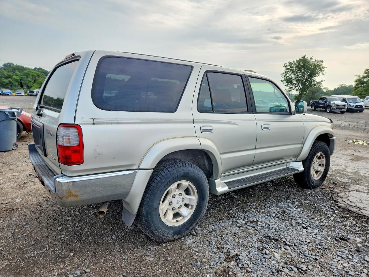 2000 Toyota 4runner Sr5 Silver vin: JT3HN86R7Y0304399
