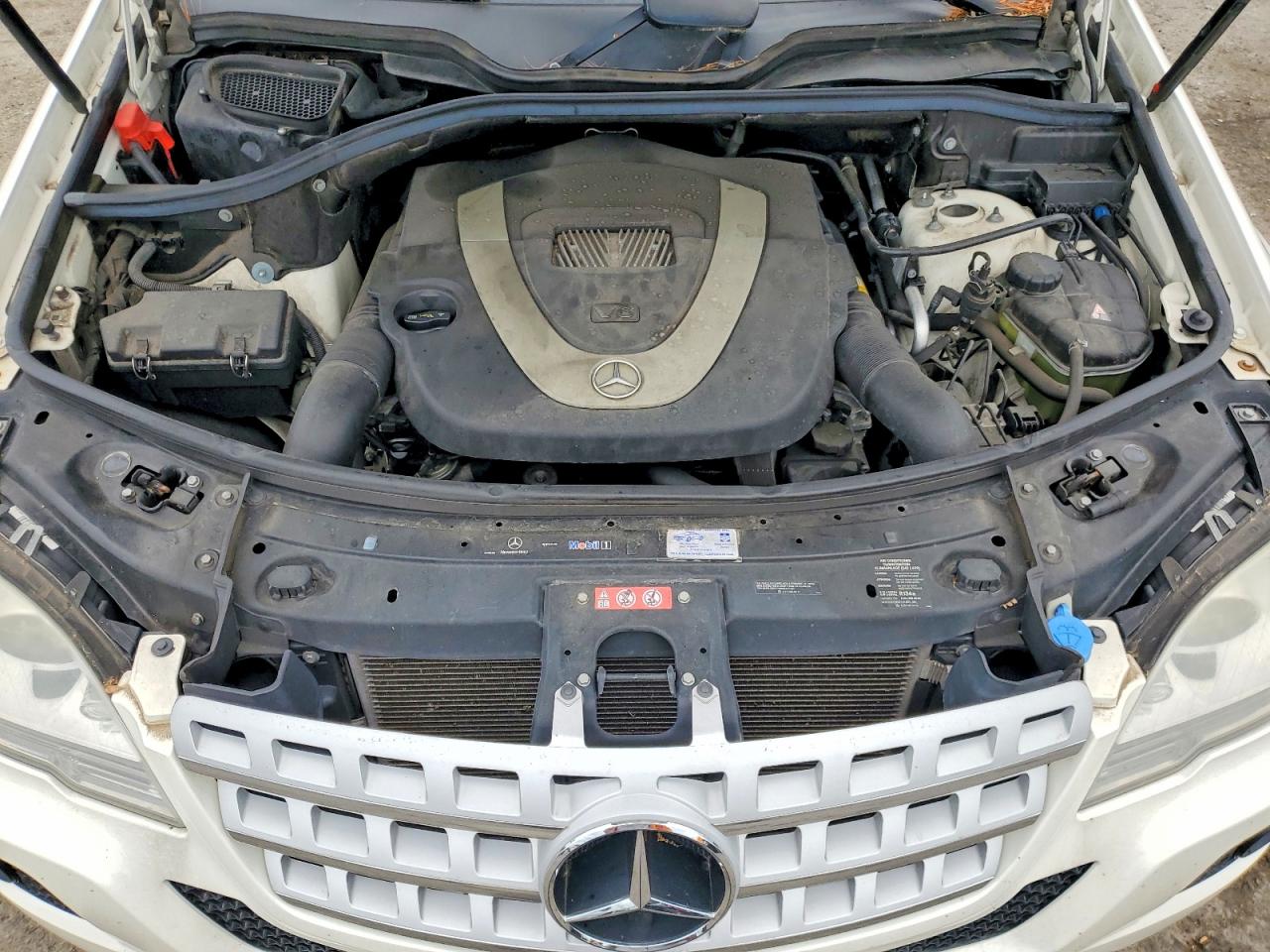 2011 Mercedes-benz Ml 350 4matic Белый vin: 4JGBB8GB7BA714855