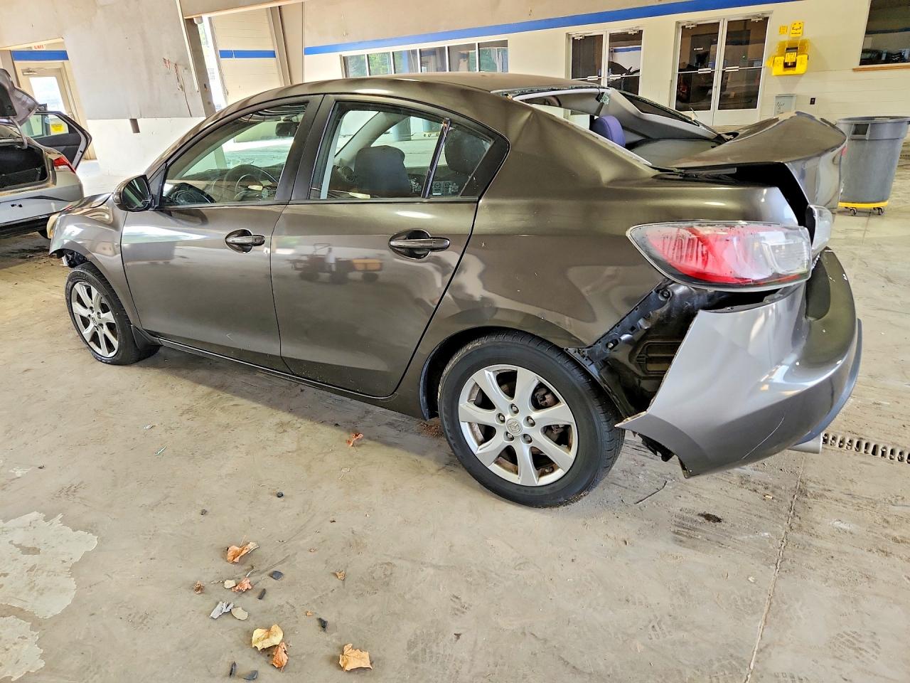 2010 Mazda 3 I Gray vin: JM1BL1SG7A1160503