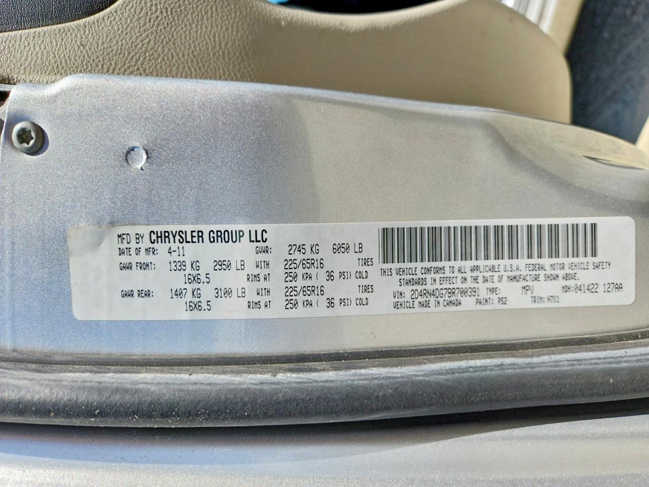 2011 Dodge Grand Caravan Express Silver vin: 2D4RN4DG7BR700391