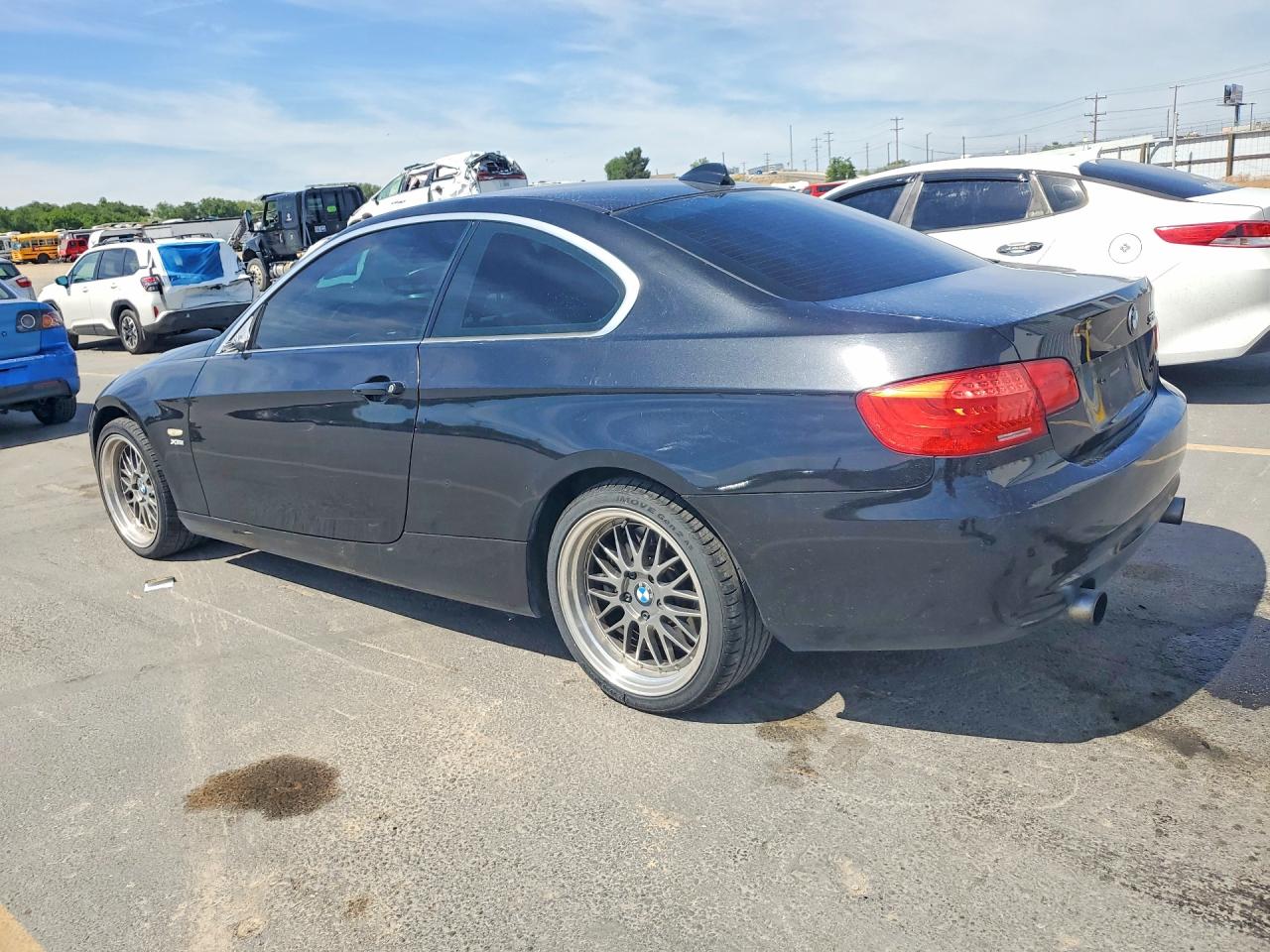 2011 Bmw 335 Xi Black vin: WBAKF9C55BE261582
