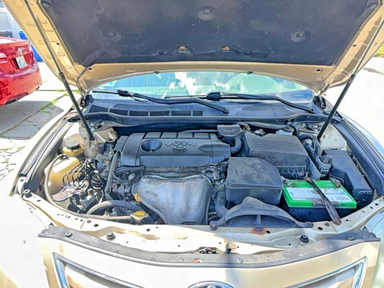 2011 Toyota Camry Base Gold vin: 4T4BF3EK6BR098855