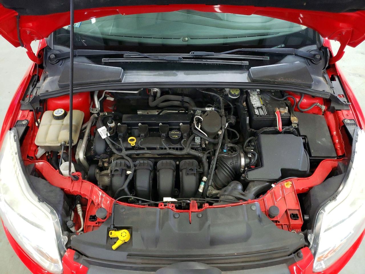 2012 Ford Focus Se Red vin: 1FAHP3K26CL149388