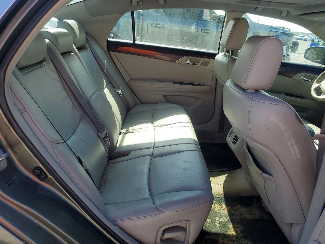 2011 Toyota Avalon Base Silver vin: 4T1BK3DB4BU378233