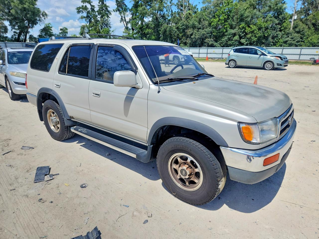 1997 Toyota 4runner Sr5 Серебряный vin: JT3GN86R8V0032436