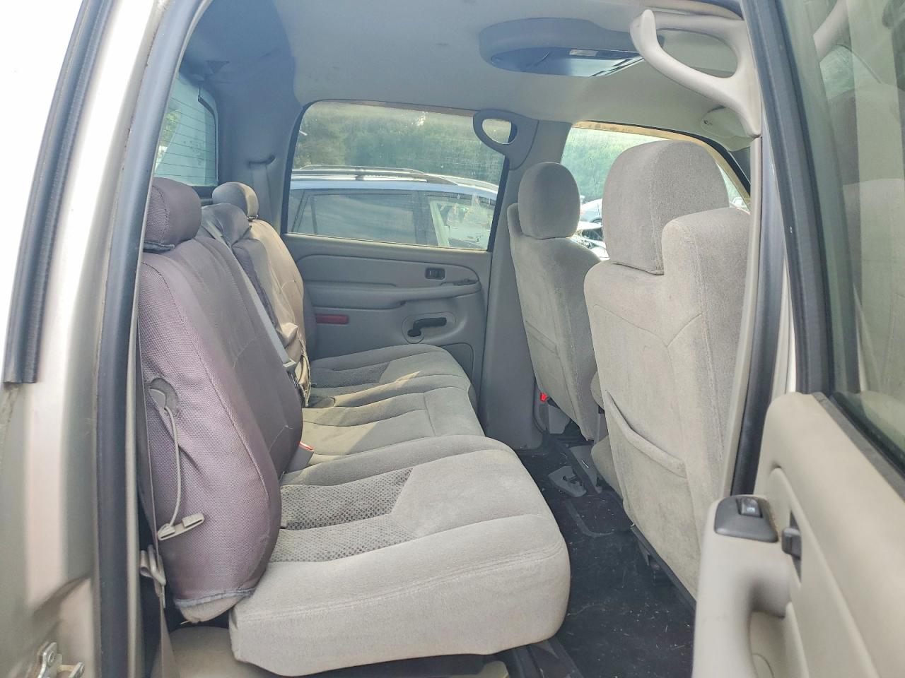2005 Chevrolet Avalanche K1500 Silver vin: 3GNEK12Z35G215772