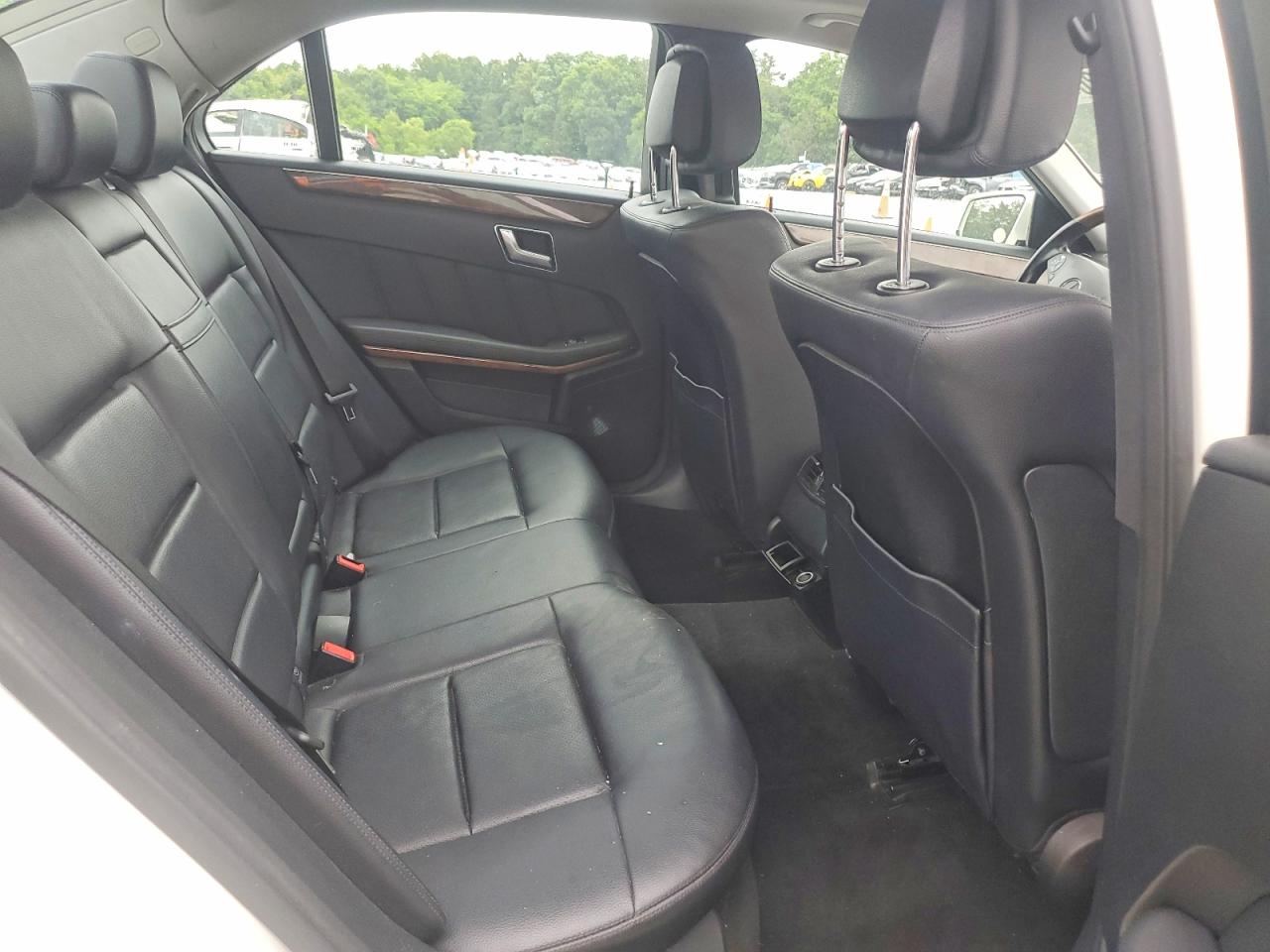 2012 Mercedes-benz E 350 4matic White vin: WDDHF8JBXCA547183