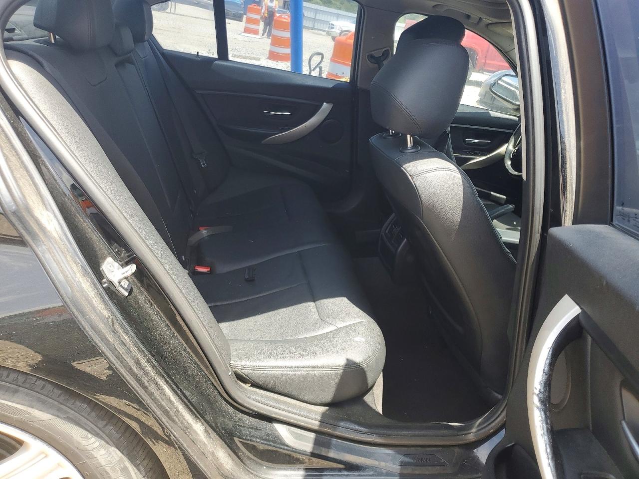 2014 Bmw 320 I Black vin: WBA3B1G52ENS80509