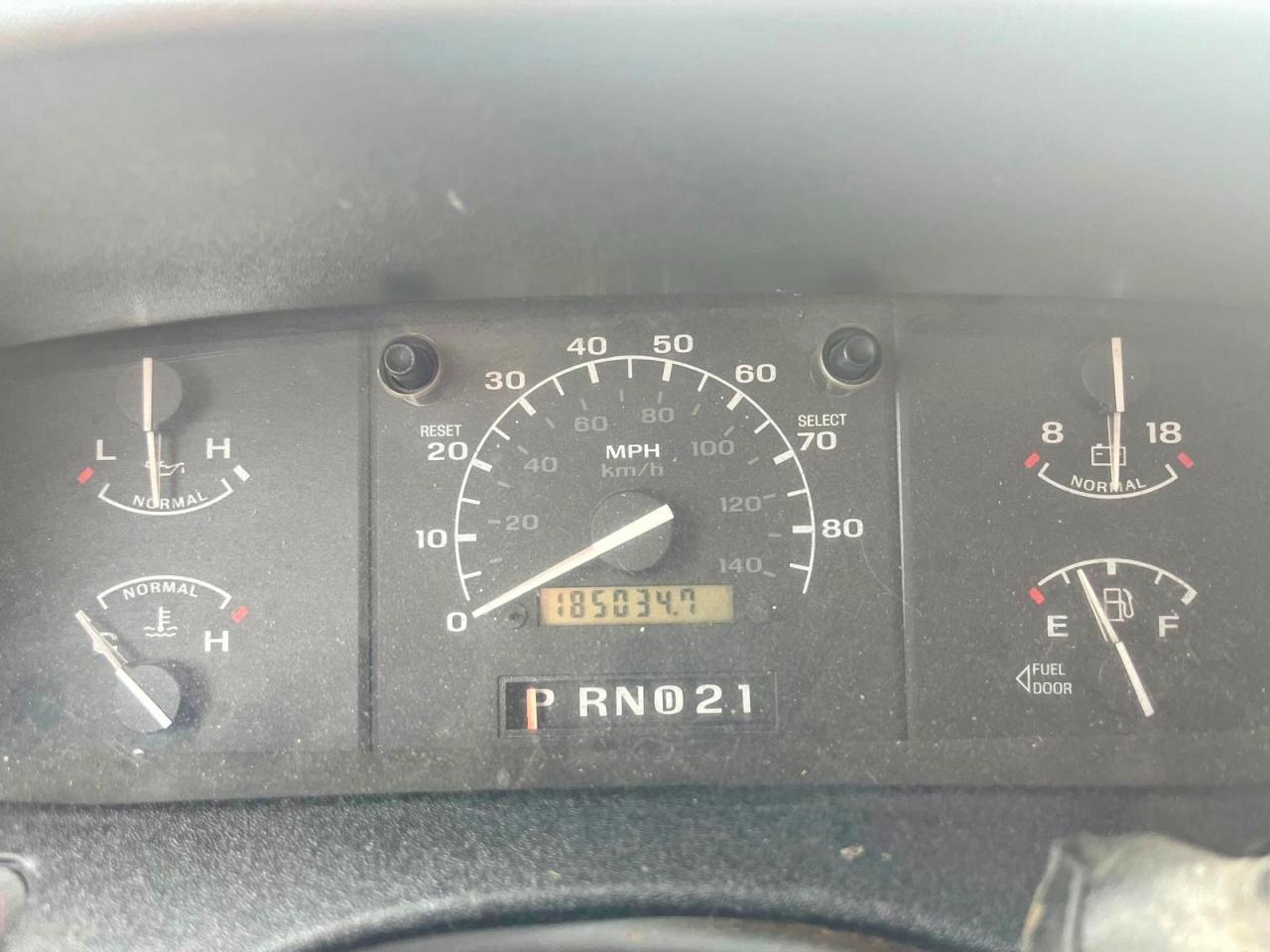 1997 Ford F250 Two Tone vin: 1FTHX26H8VEC43508