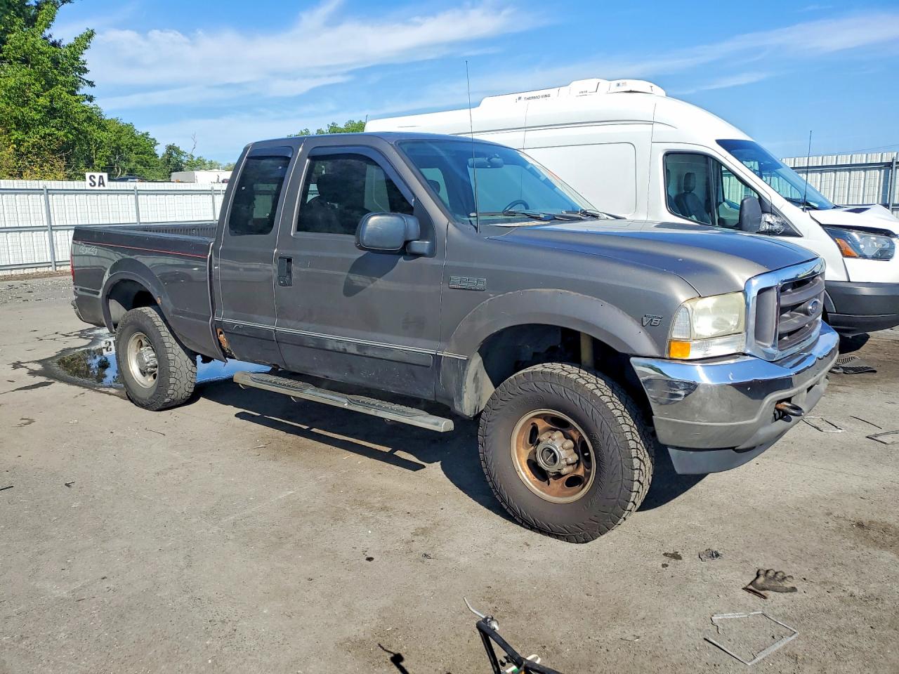 2002 Ford F250 Super Duty Gray vin: 1FTNX21LX2EC31936