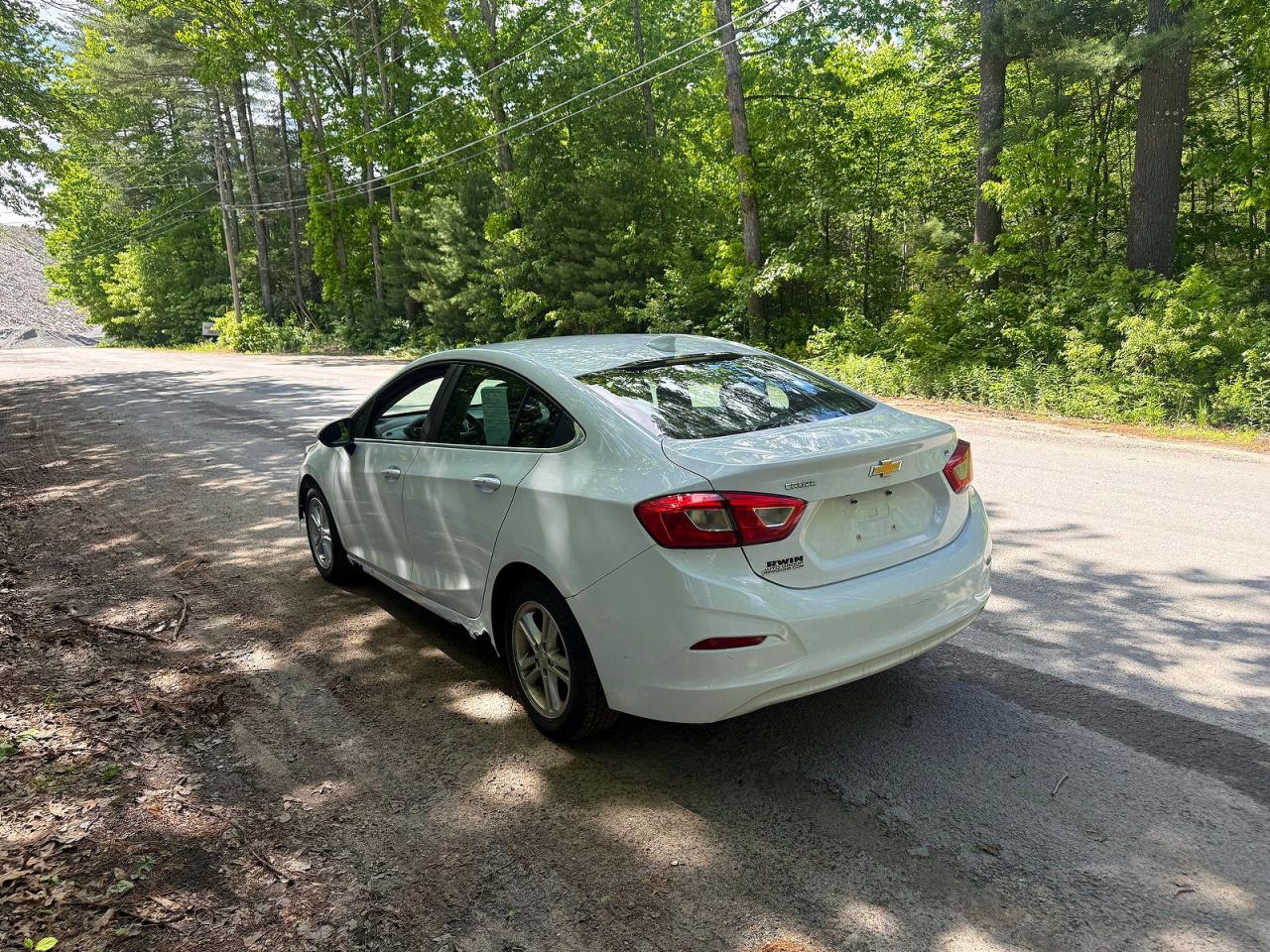 2018 Chevrolet Cruze Lt White vin: 1G1BE5SM8J7234167