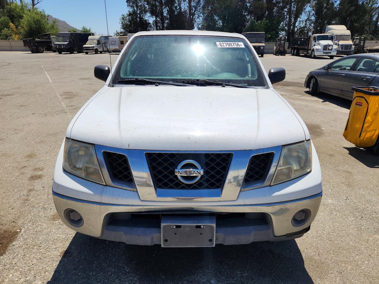 2010 Nissan Frontier Xe White vin: 1N6BD0CT3AC435532