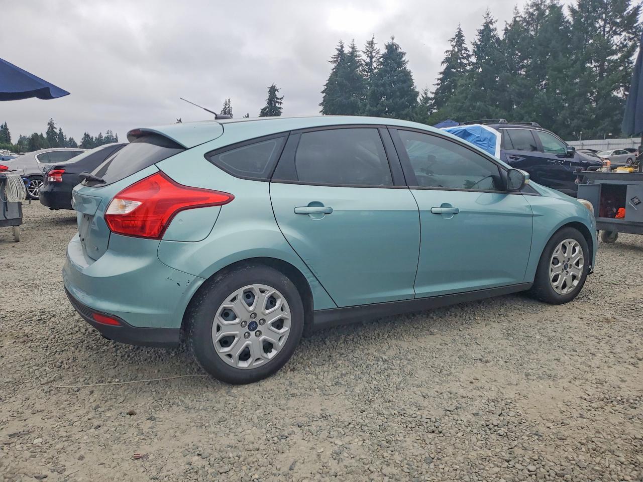 2012 Ford Focus Se Turquoise vin: 1FAHP3K24CL244533