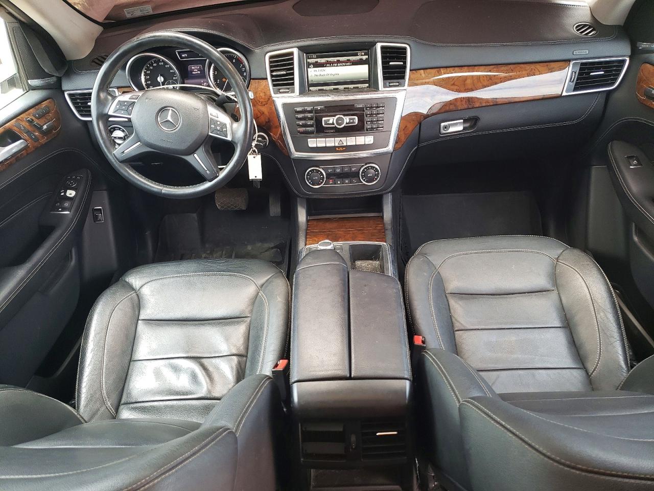 2014 Mercedes-benz Ml 550 4matic Белый vin: 4JGDA7DB2EA364226