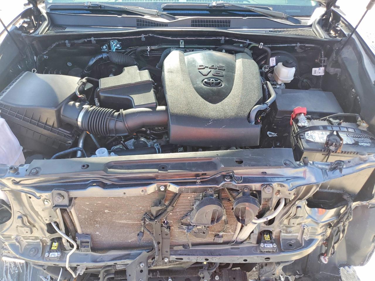 2022 Toyota Tacoma Sr5 V6 Серый vin: 3TMAZ5CN3NM170808