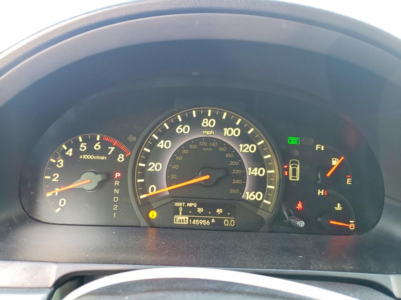 2006 Honda Odyssey Touring Silver vin: 5FNRL38886B085416
