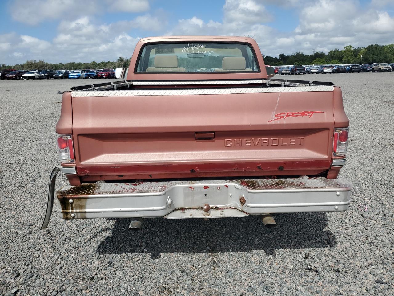 1984 Chevrolet C10 Red vin: 2GCDC14H9E1123421