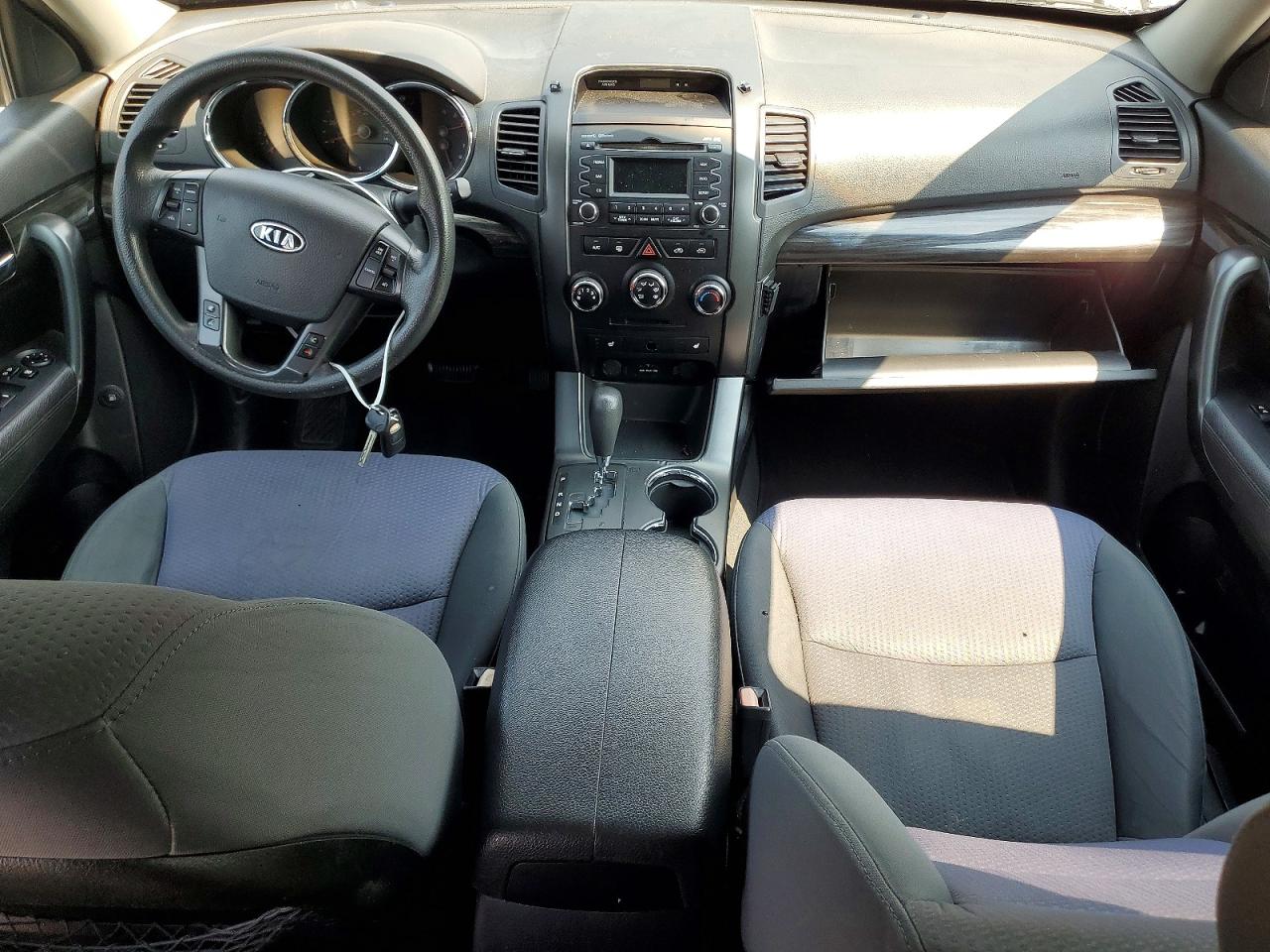 2012 Kia Sorento Lx Maroon vin: 5XYKT3A64CG222057