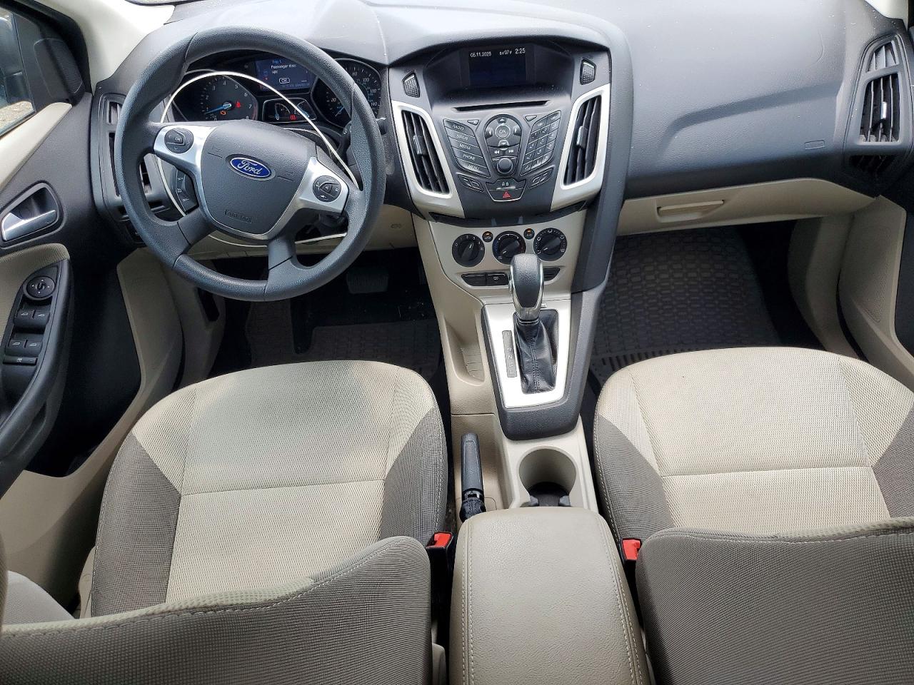 2014 Ford Focus Se Gray vin: 1FADP3F27EL107176
