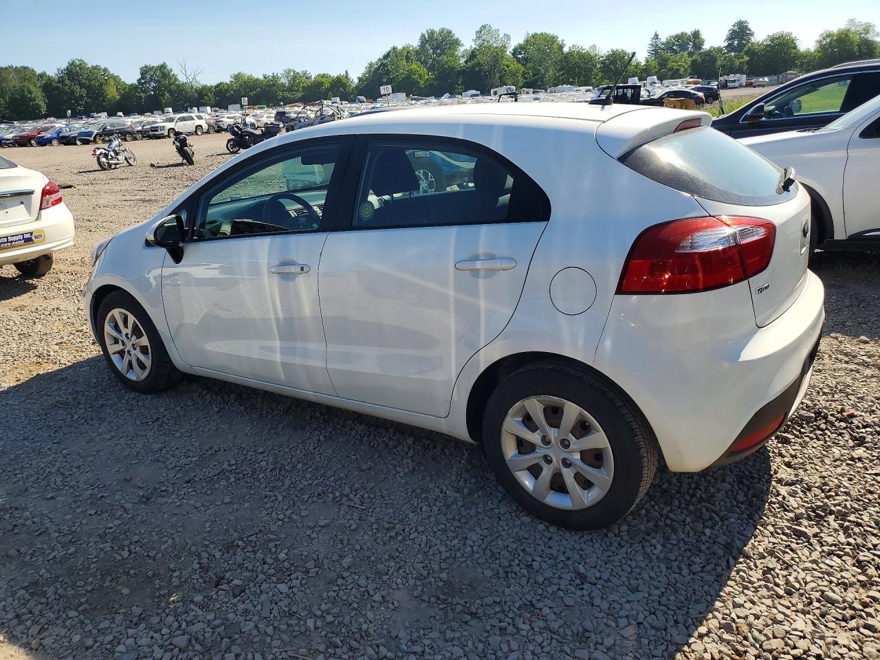 2014 Kia Rio Lx White vin: KNADM5A3XE6413654