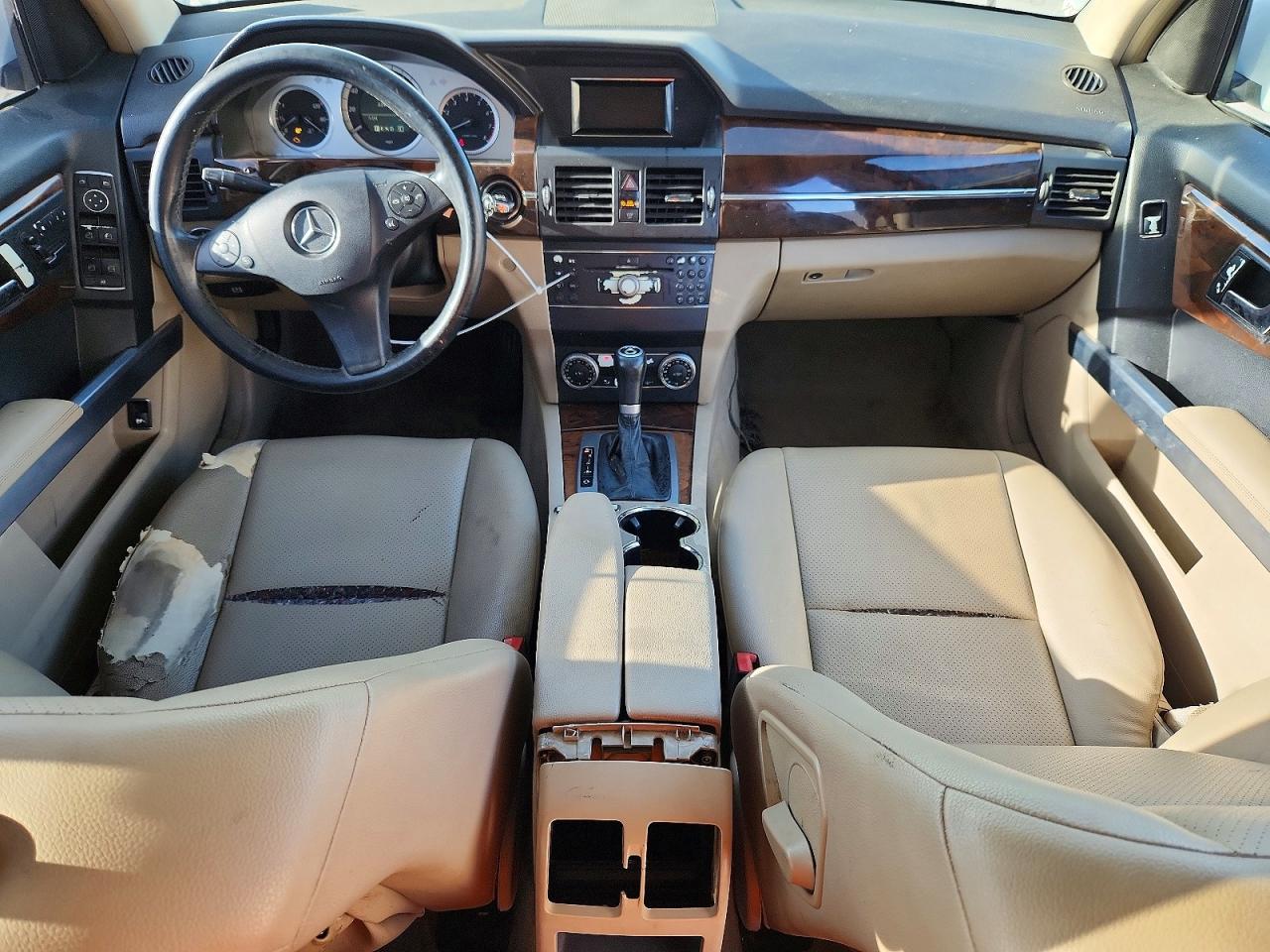 2010 Mercedes-benz Glk 350 White vin: WDCGG5GB6AF508657