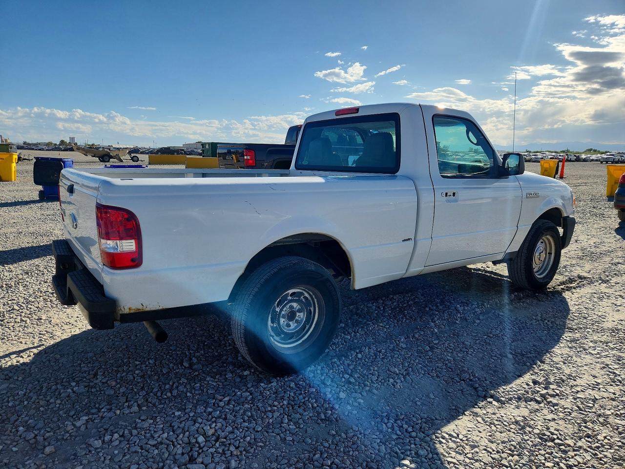 2006 Ford Ranger White vin: 1FTYR10D06PA49619