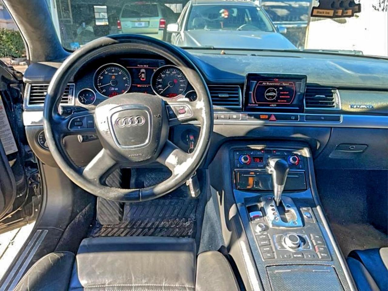 2009 Audi S8 Quattro Черный vin: WAUPN94E59N001278