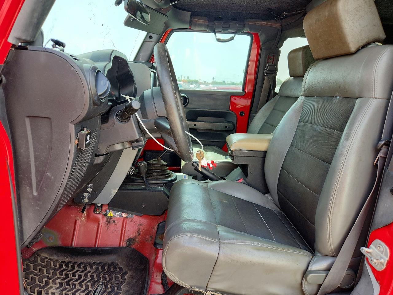 2008 Jeep Wrangler X Red vin: 1J4FA24158L624371