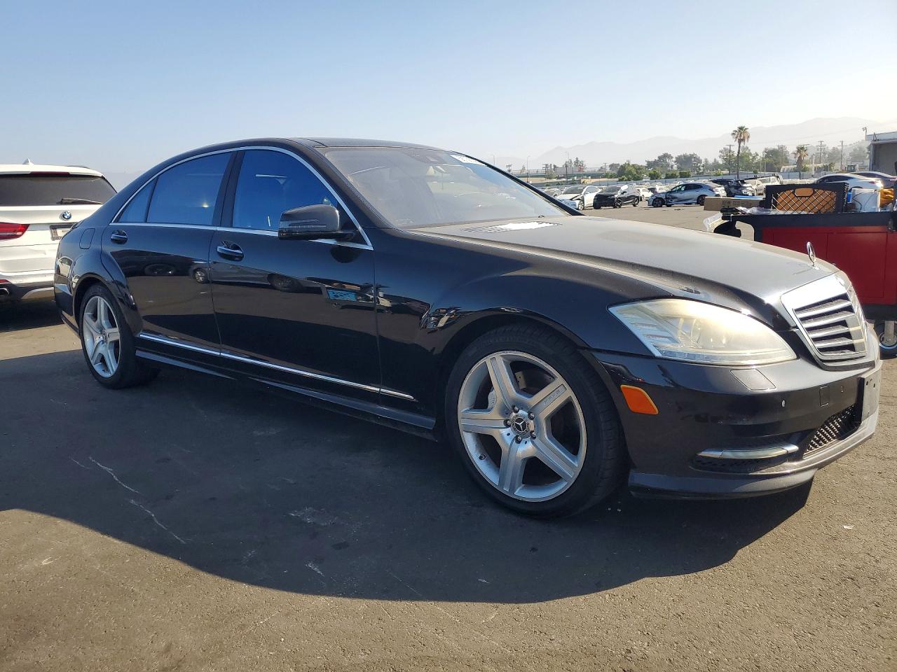 2013 Mercedes-benz S 550 Black vin: WDDNG7DB9DA537588
