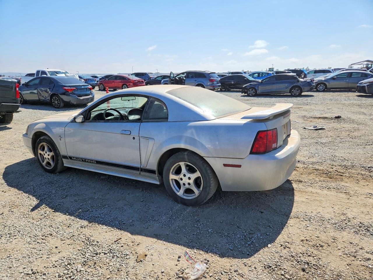 2002 Ford Mustang Silver vin: 1FAFP40452F147582