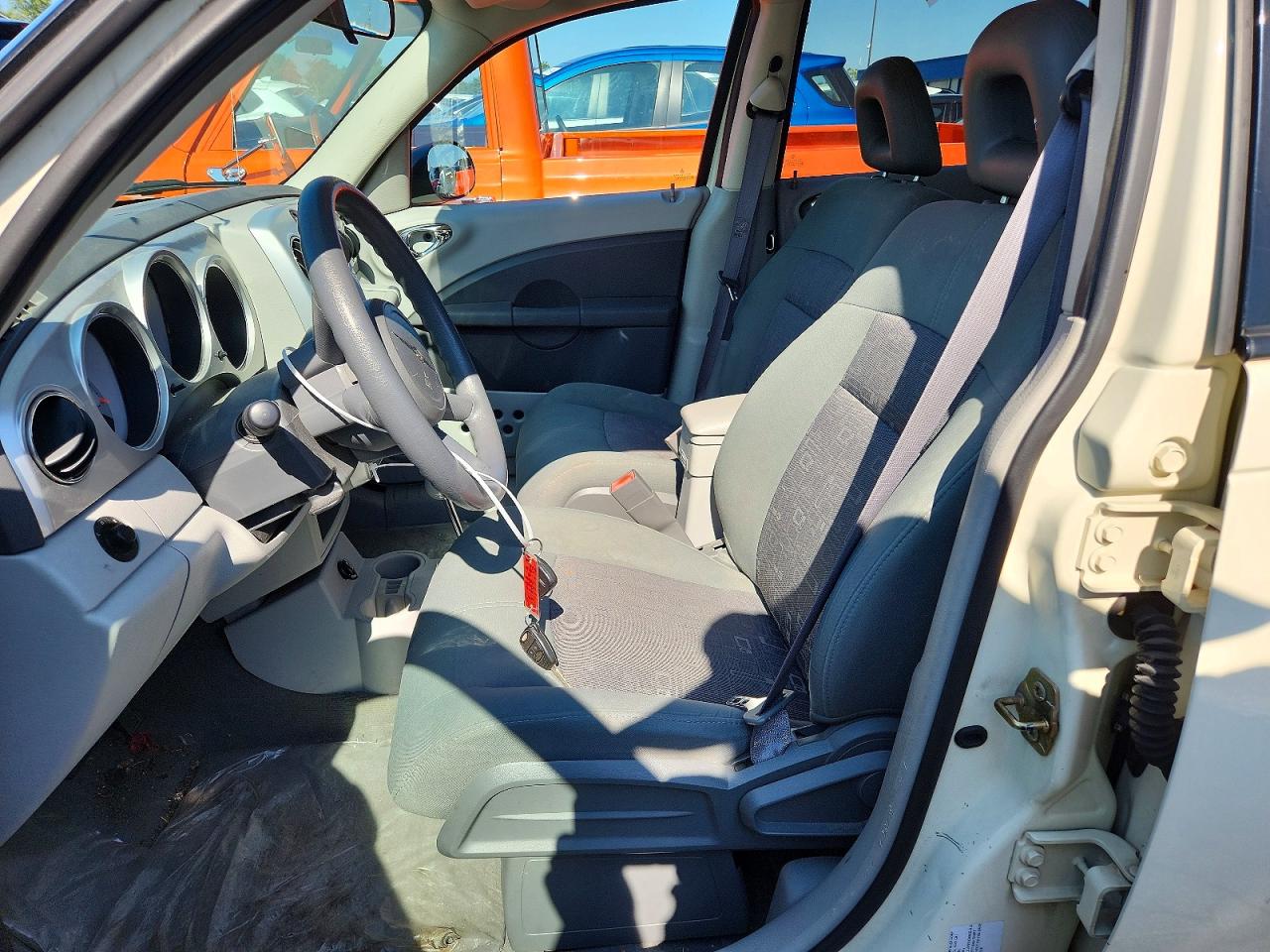 2006 Chrysler Pt Cruiser Белый vin: 3A4FY48B06T324541
